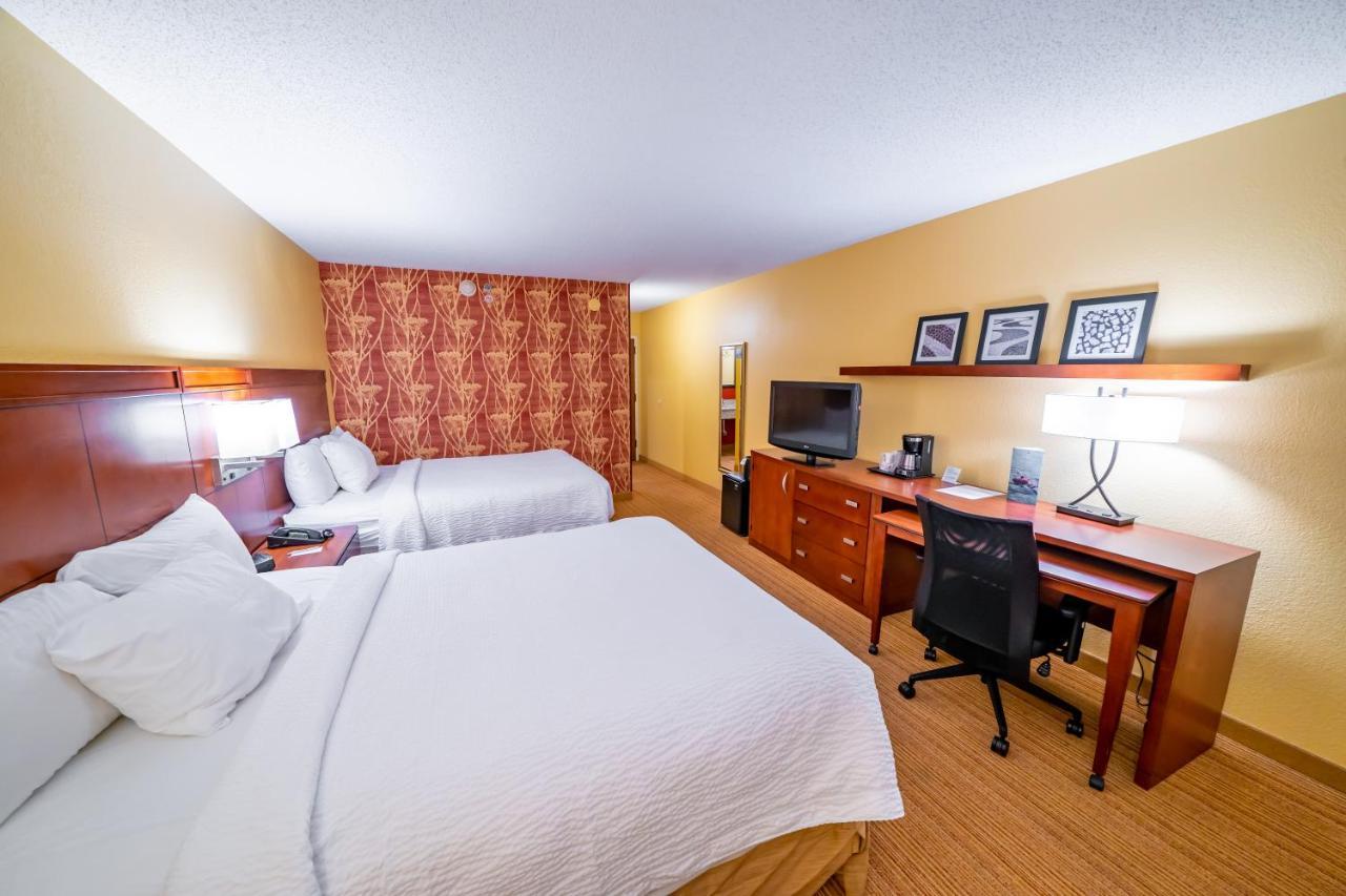 Iowa Inn Bettendorf Quad Cities Eksteriør billede