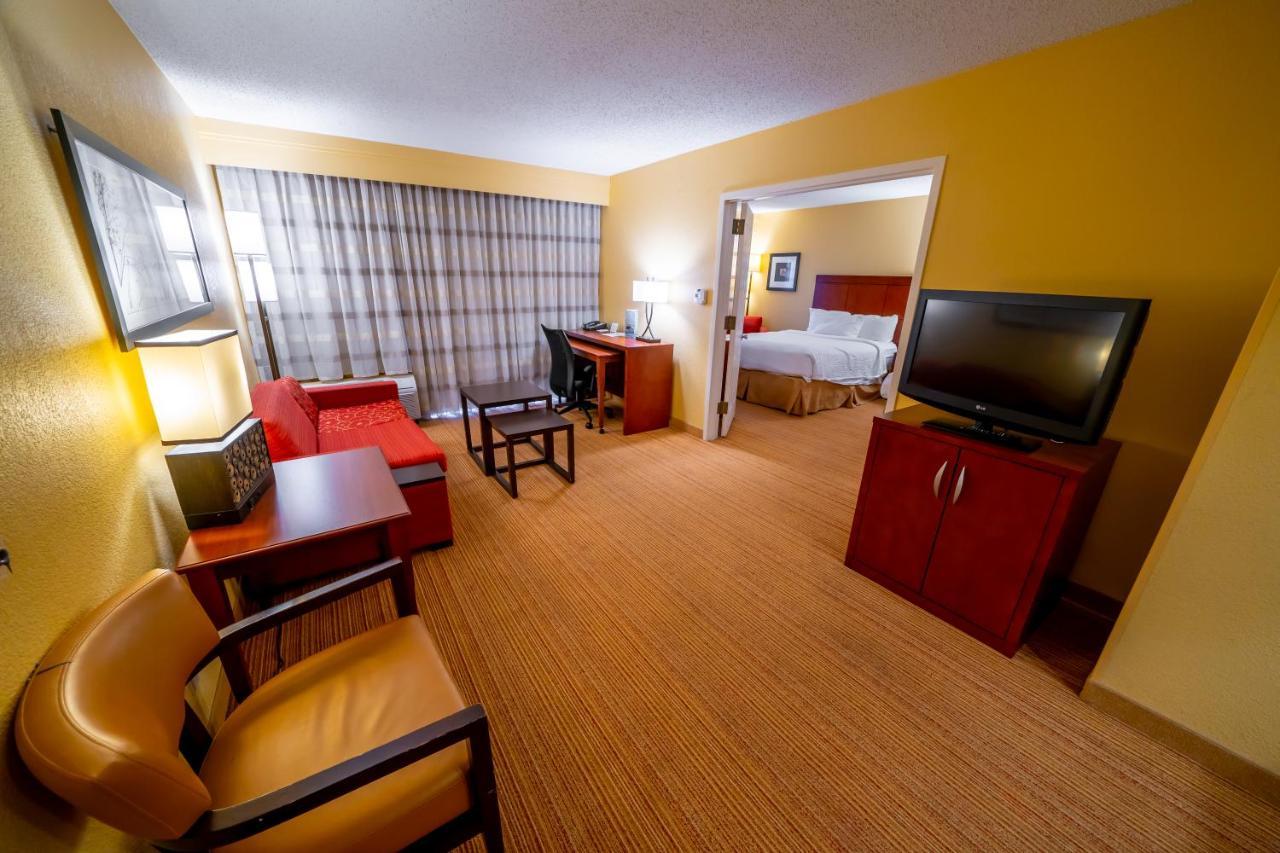 Iowa Inn Bettendorf Quad Cities Eksteriør billede