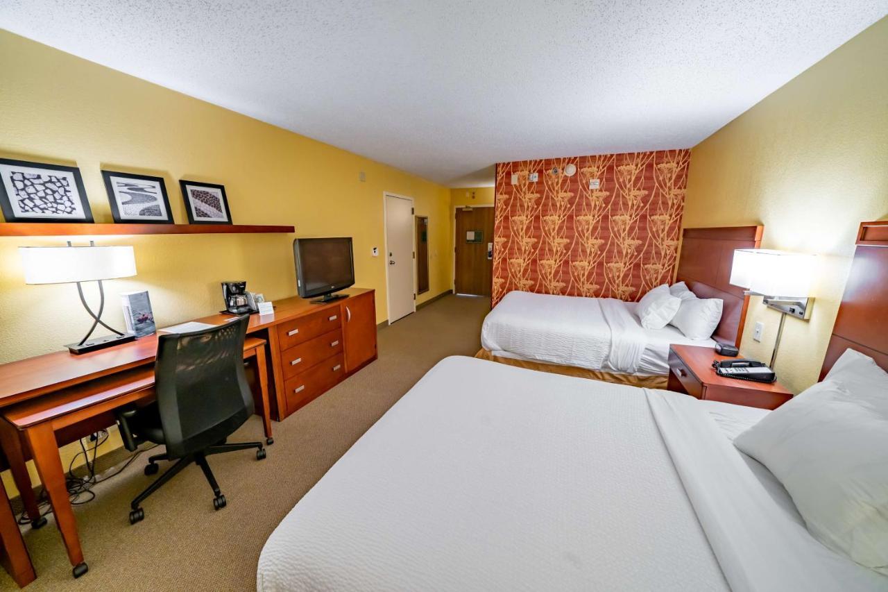 Iowa Inn Bettendorf Quad Cities Eksteriør billede