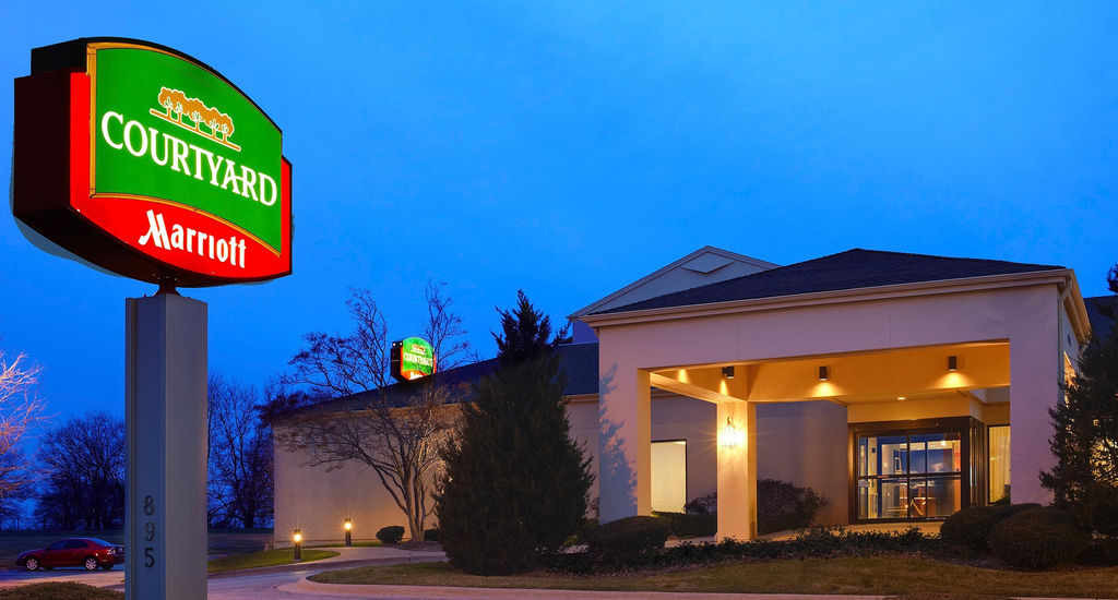 Iowa Inn Bettendorf Quad Cities Eksteriør billede